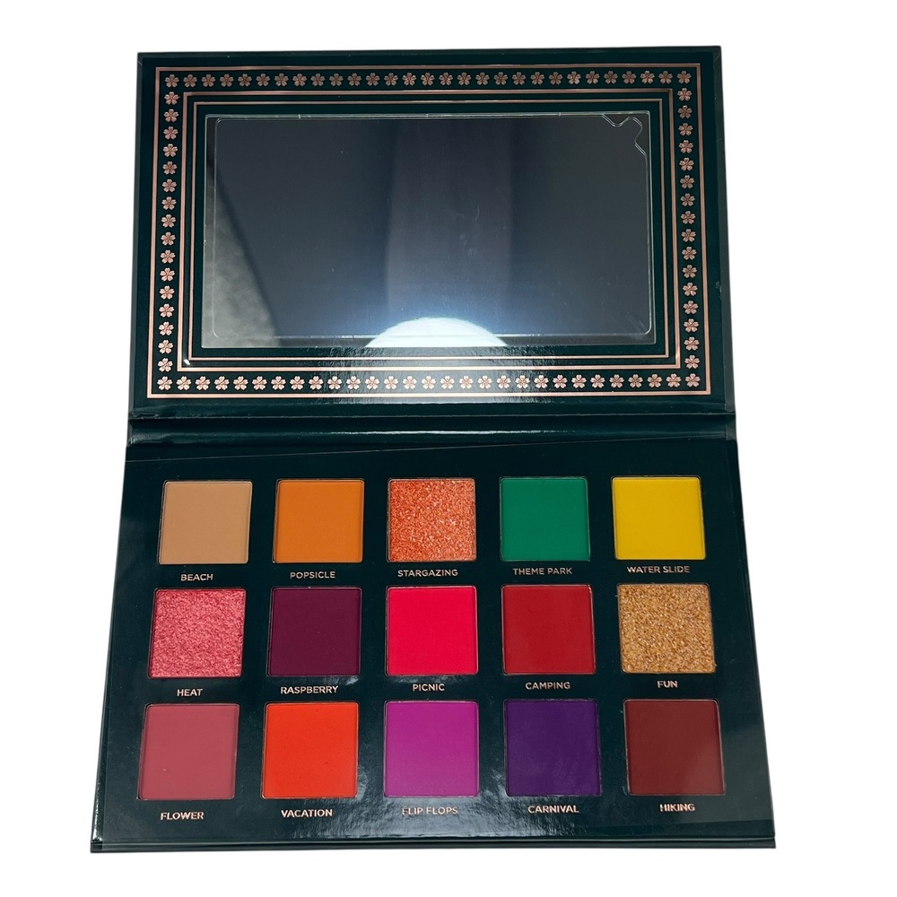ACE BEAUTE Nostalgia 15 Color Eyeshadow Palette - Picture 2 of 5